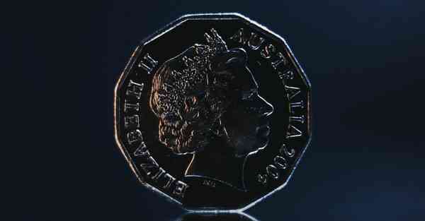 大数据包含设备数据的行业文章